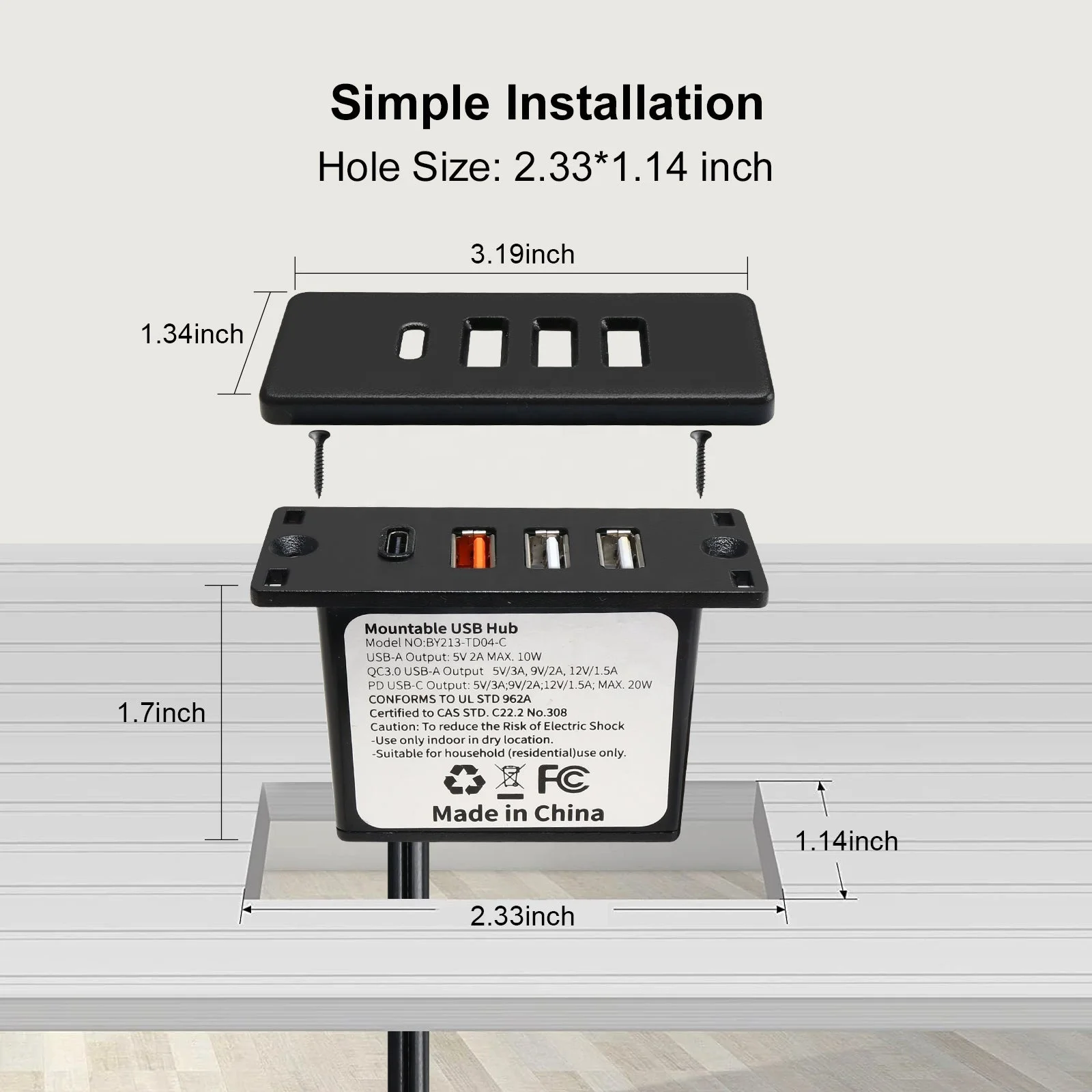 Hub USB-C Alimentato con Presa - Power Strip Desk recensione e prezzo
